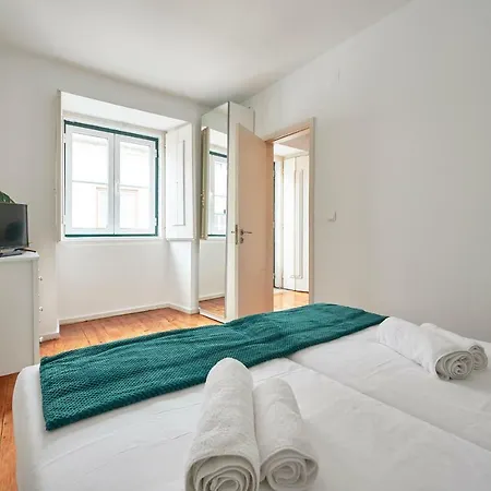 Casa Portuguesa Rosa Apartment Lisbon